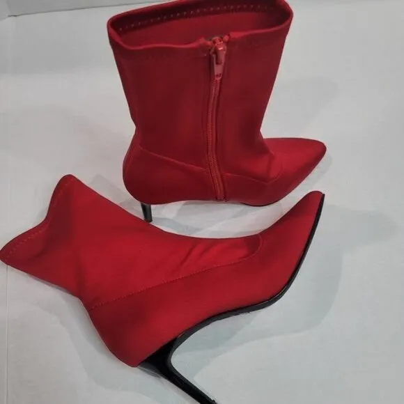 Mix No. 6 Cadaoria Red Pointed Toe Ankle boots Size 6