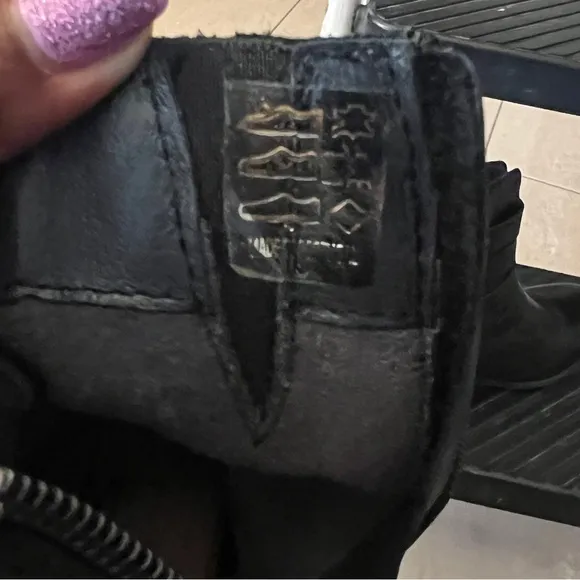 MIZ MOOZ Leighton Bootie in Black Leather Upper Womens Size 8 1/2