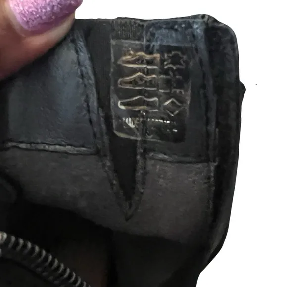 MIZ MOOZ Leighton Bootie in Black Leather Upper Womens Size 8 1/2