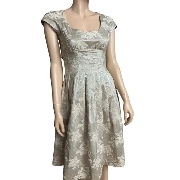 Moschino Cheap and Chic Gold Beige Short Sleeves Dress Cocktail Night Out Size 8