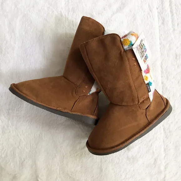 Muk Luks | Girls’ ‘Stacy’ Faux Fur Lined Boots NWT