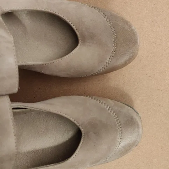Munro Suede Leather Tan Mary Jane Walking Wedge Sz 7.5