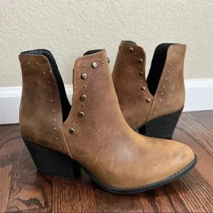 Musse &amp; Cloud Aster Ankle Boots Booties Brown Leather Women’s size 10 Studs $105