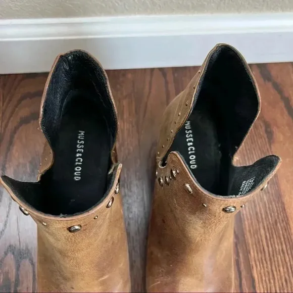 Musse &amp; Cloud Aster Ankle Boots Booties Brown Leather Women’s size 10 Studs $105