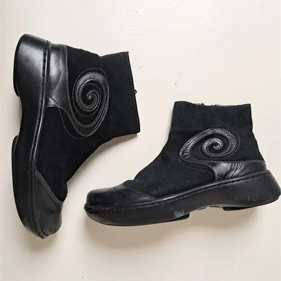 Naot Oyster Black Suede Leather Comfort Walking Zip Boots Size 38 US 7.5