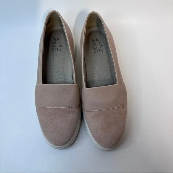 Naturalizer Women’s Vintage Yuri Pebbled Leather Sneakers,‎ Shoes, Size 8.5
