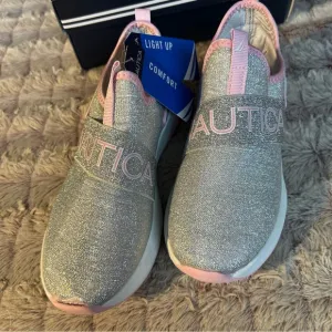 Nautica Light Up Alois Girl Sneakers Size 2 Sparkle