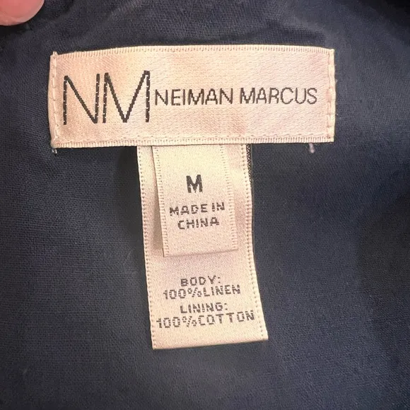 Neiman Marcus mini dress in navy blue 100% linen. Minimalist sleeveless lined. M