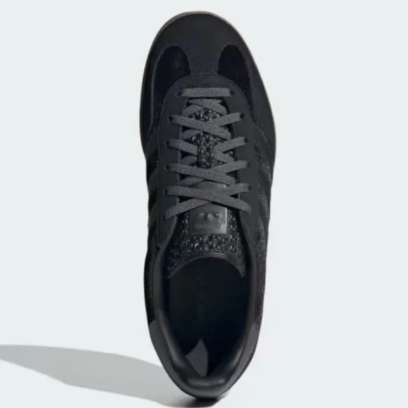 NEW Adidas Gazelle Black Carbon Gray Velvet Suede Sneakers Women’s 8 Men’s 7 NIB
