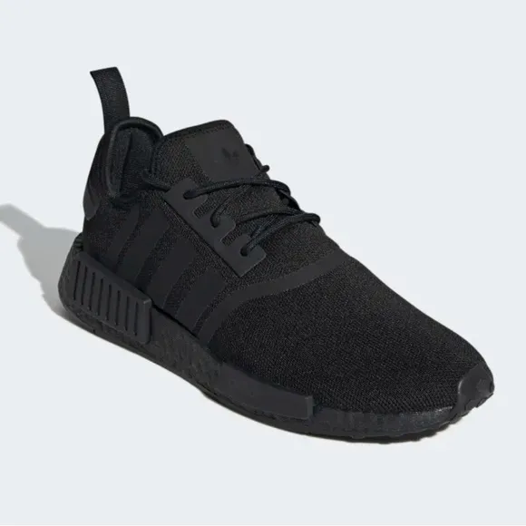 New Adidas NMD_R1 Primeblue Youth Size 5.5