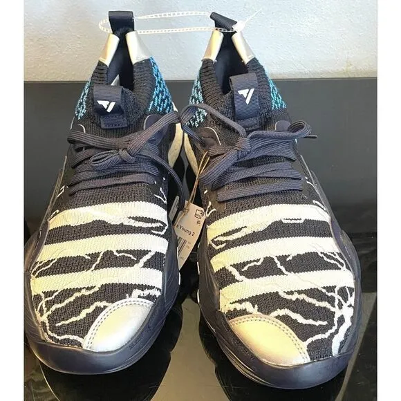 New Adidas TRAE YOUNG 2.0 SHOES Men’s/Women’s Sneaker Shoes M 10 W 11