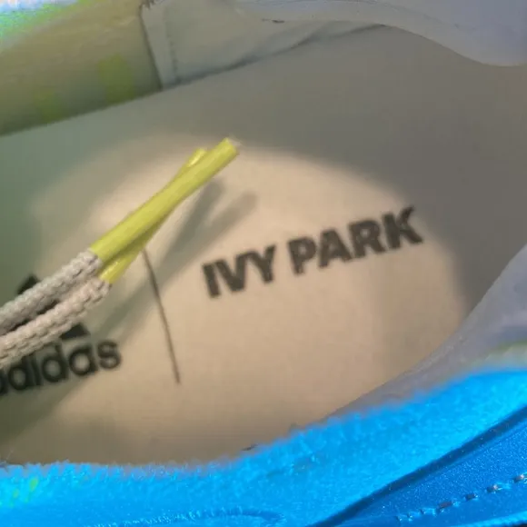 New Adidas x Ivy Park Ultraboost Off White Size 6