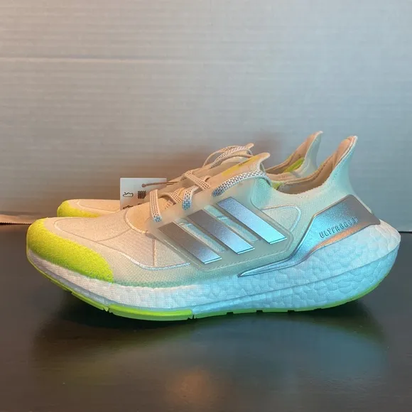New Adidas x Ivy Park Ultraboost Off White Size 6