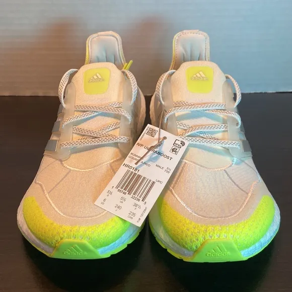 New Adidas x Ivy Park Ultraboost Off White Size 6