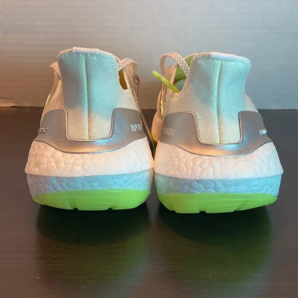 New Adidas x Ivy Park Ultraboost Off White Size 6