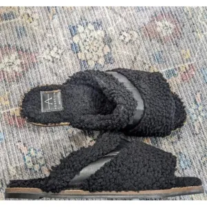 New Aquatalia | Women's Alina Shearling &amp; Leather Slippers in Black