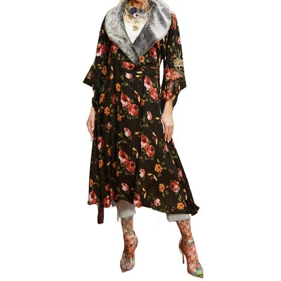 NEW ARATTA charlene princess of monaco kimono in black lurex