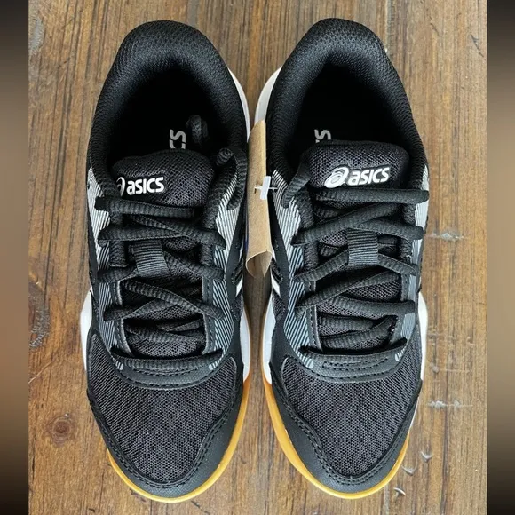 NEW Asics Upcourt 5 GS Big Kids' Volleyball Shoes, Black/White, SIZE 1