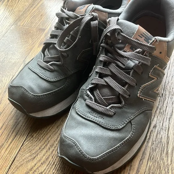 New Balance 38.5 Gray Sneakers