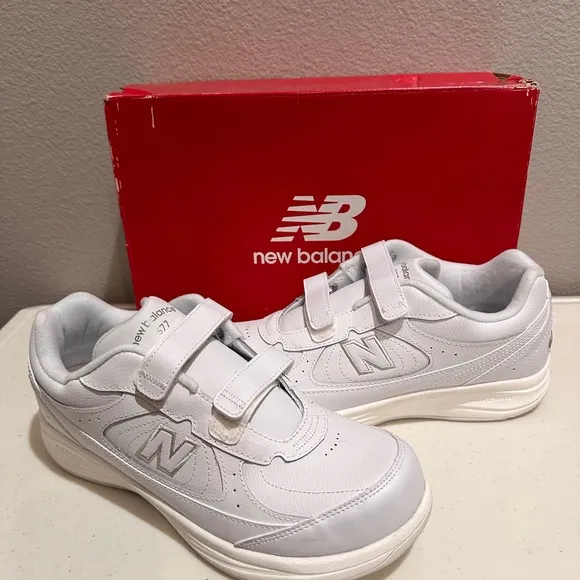 New Balance 577 Hook and Loop  Mens White Sneakers Size 10 Shoes