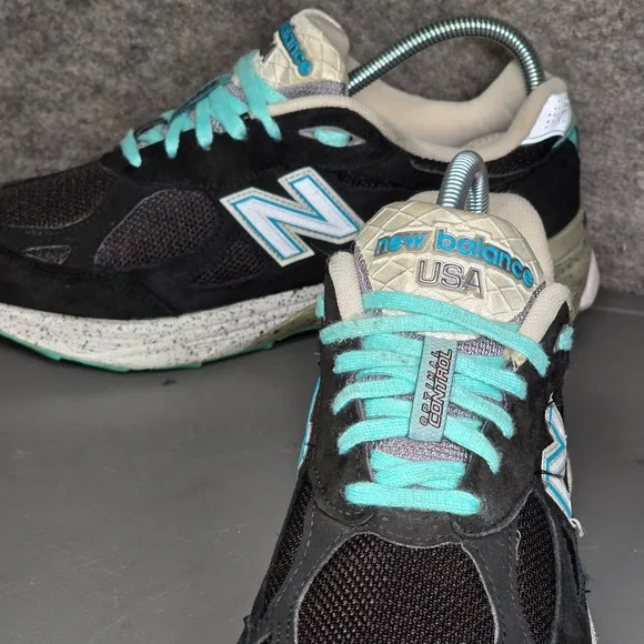 New Balance 990v3 Women's Size 8.5 Gray Made In USA Sneakers Shoes W990AB3