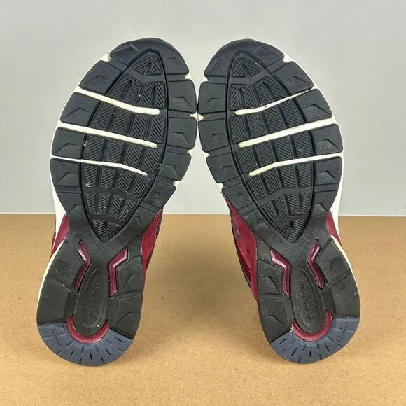 New Balance 990v5 Suede Athletic Shoes Womens 8.5 Mens 7 Red Low Top