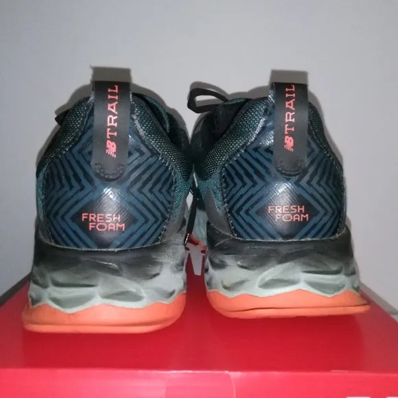 New Balance Fresh Foam Hierro V6 Mountain Teal Blaze