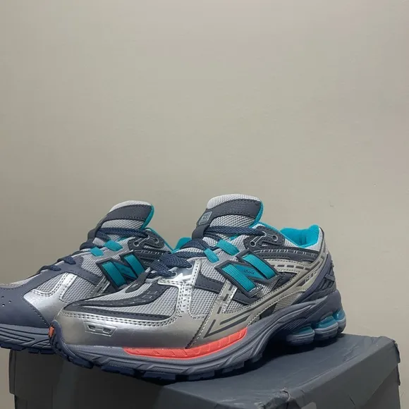 New Balance Gray and Teal Running Shoes