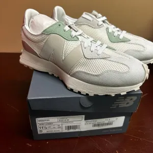 New Balance Mens Sea Salt 327 MS327FS1 Athletic Running Shoes Size US 11.5 D