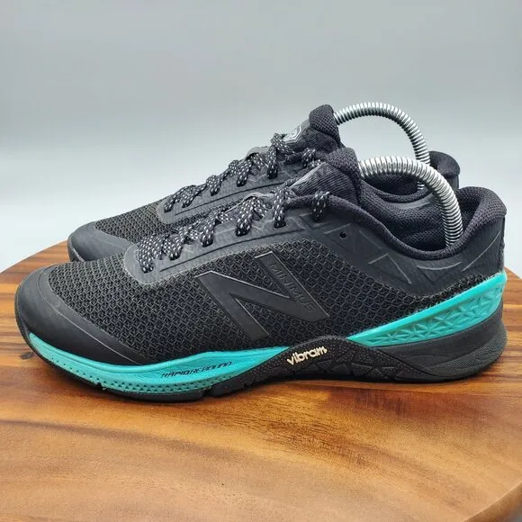 New Balance Minimus Shoes Women's 9 B Black Athletic Minimalist Running Sneakers