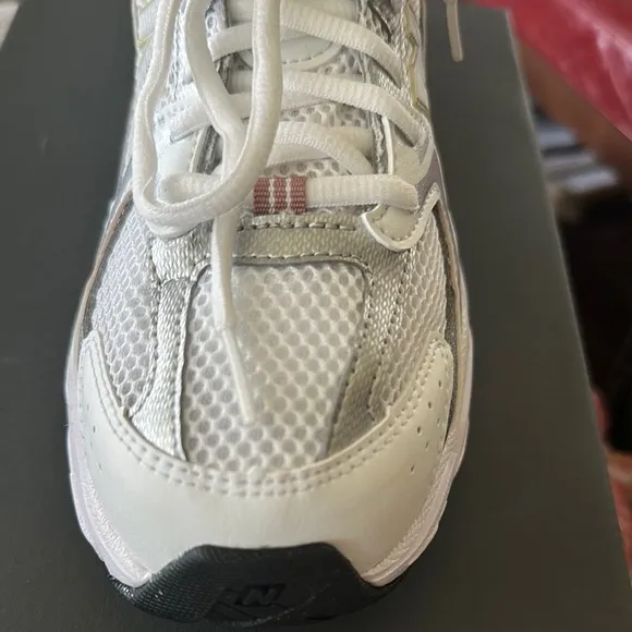 New Balance White, Silver &amp; Beige Athletic Shoes:: NIB Kid’s 530 New Balance