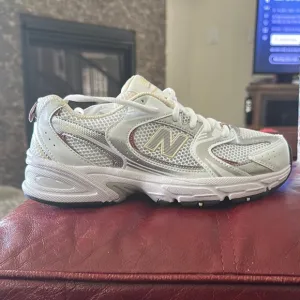 New Balance White, Silver &amp; Beige Athletic Shoes:: NIB Kid’s 530 New Balance