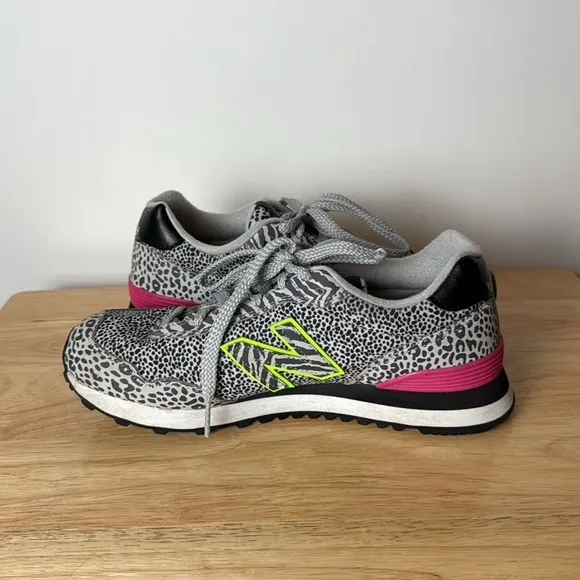 New Balance Womens 515v3 Animal Print Leopard Zebra Print Grey Pink Black size 8