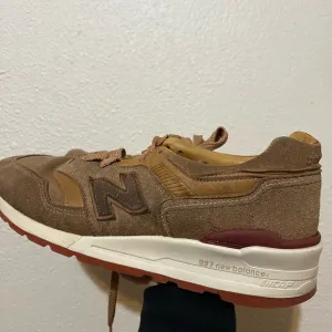 New Balance x red wings  997 Men's Brown Sneaker