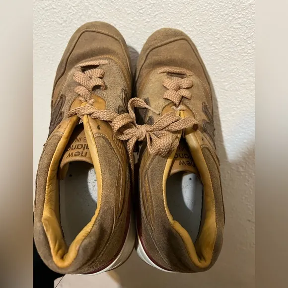 New Balance x red wings  997 Men's Brown Sneaker