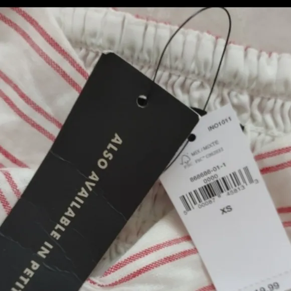 New 🎀 Banana Republic linen blend red white striped ruffle hem dress