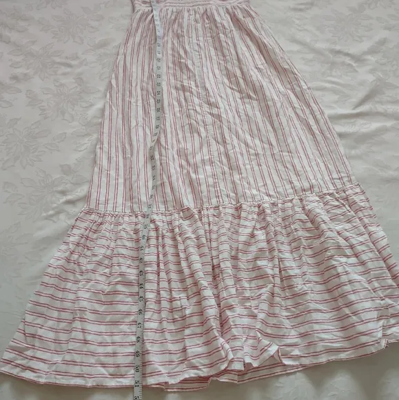 New 🎀 Banana Republic linen blend red white striped ruffle hem dress