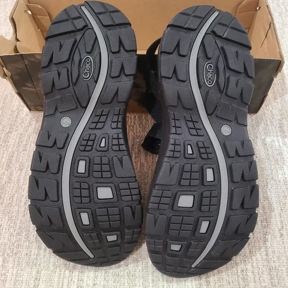 NEW Chaco Men's ZVolv 2 Sport Sandals Black sz 10 &amp; 12 Outdoor Shoes Straps