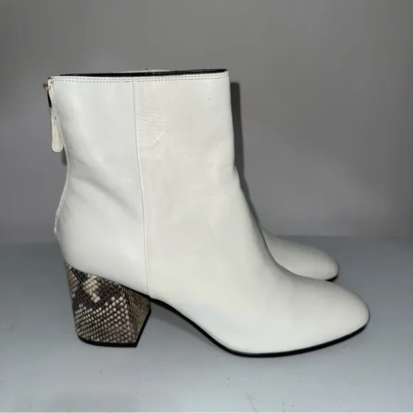 NEW Dolce Vita Women’s Vidal Ankle Block Heel Bootie Leather Boots White Size 11