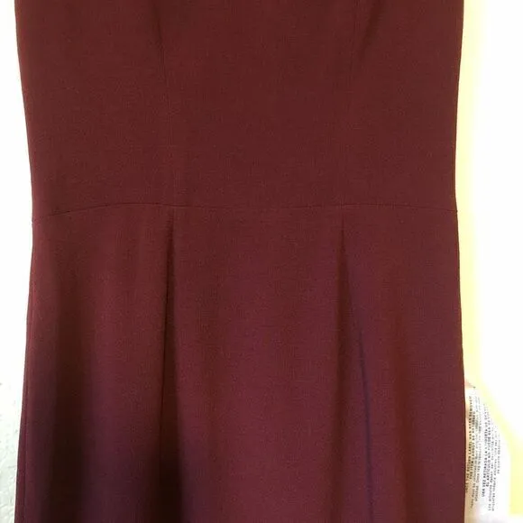 NEW Dress the Population Burgundy Elle Sheath Dress Size M NWT Quiet Luxury