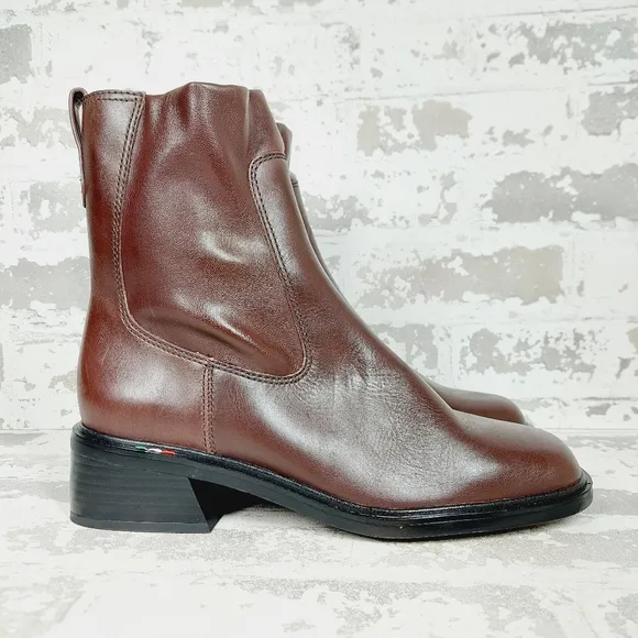 New Franco Sarto Gracelyn Brown  Side Zipper Block Heel Ankle Boots K89
