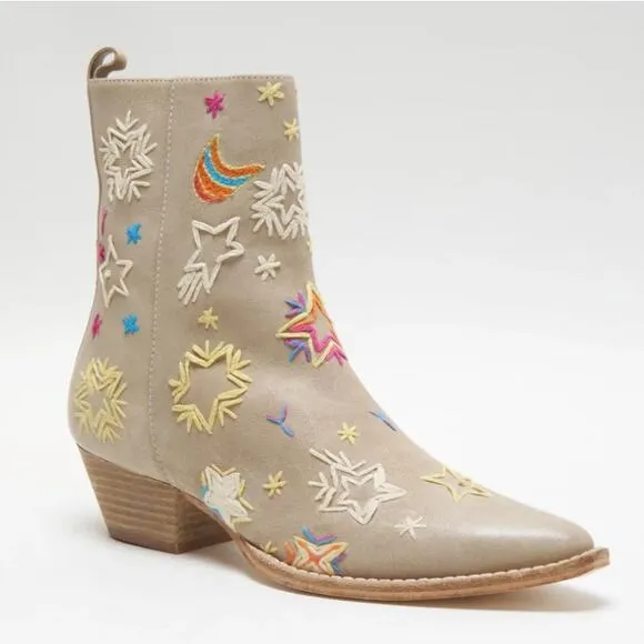 NEW-FREE PEOPLE BOWERS EMBROIDERED WESTERN BOOTS - POINTED TOE Sz:8.5 Ret$198