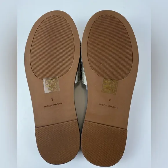 New In Box The Louisa Slide Sandal in Woven Leather In Pale Oyster Size 7