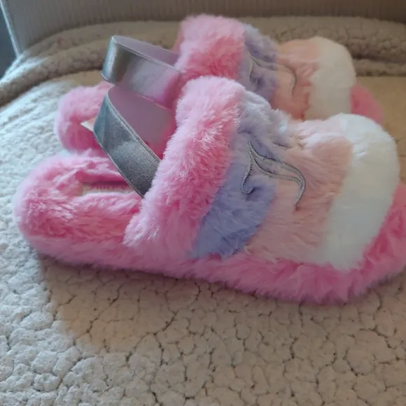 NEW | JUICY COUTURE | Striped Pink Fuschia Embroidered Slide Sandal Slippers 2/3