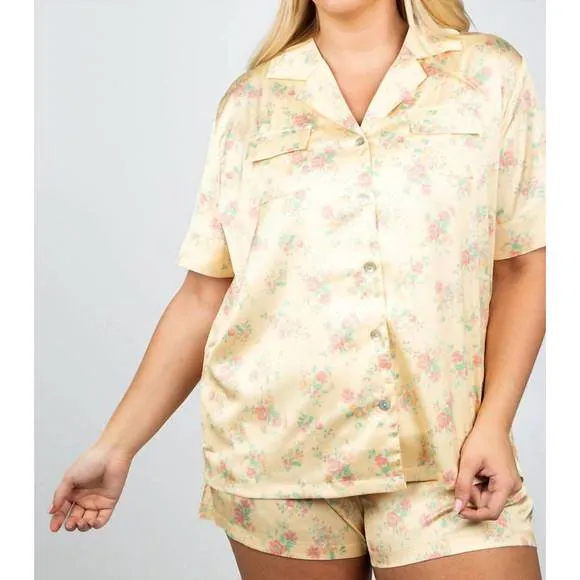 NEW KILO BRAVA satin short pajama set in light yellow vintage floral