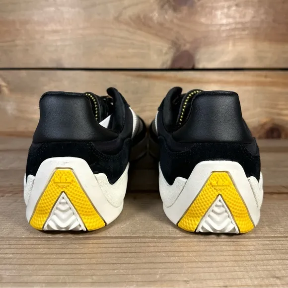 NEW Mens Multi-Sizes Adidas Puig “Core Black Ivory Gold” Low Top Sneakers IE3141