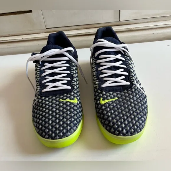 New Men’s Nike React Gato Blackened Blue Volt Indoor Court Soccer Shoes size 9