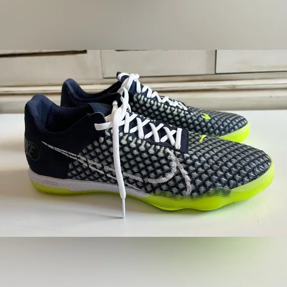 New Men’s Nike React Gato Blackened Blue Volt Indoor Court Soccer Shoes size 9