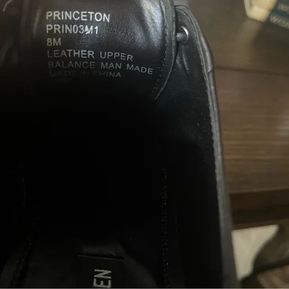New men’s Steven Madden Princeton black leather dressy shoes size 8  heel