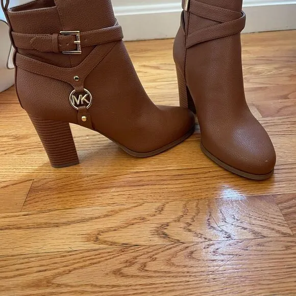New Michael Leather Brown Boots